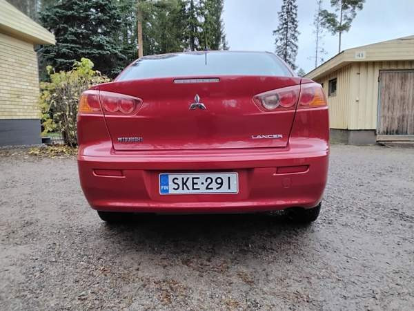 Mitsubishi Lancer Rauma - valokuva 6