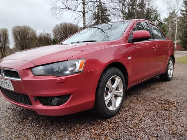 Mitsubishi Lancer Rauma - valokuva 3