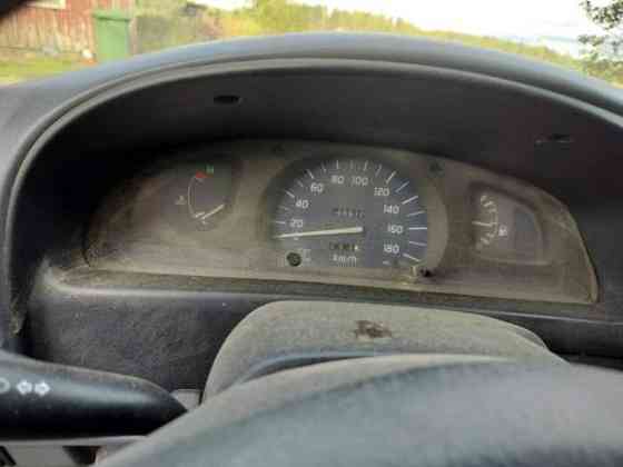 Toyota Hilux Pöytyä