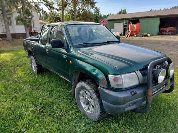 Toyota Hilux Pöytyä - изображение 1