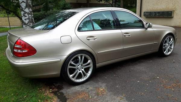 Mercedes-Benz E Nokia - photo 4