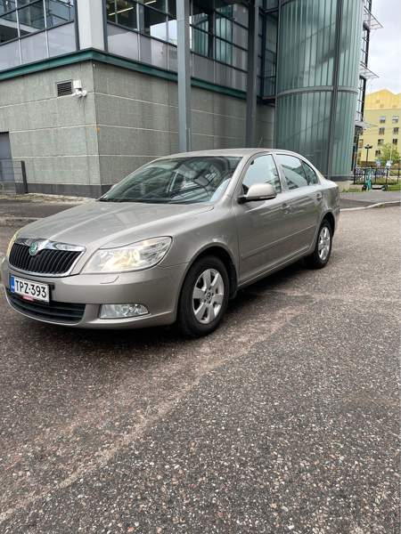 Skoda Octavia Vantaa - valokuva 2