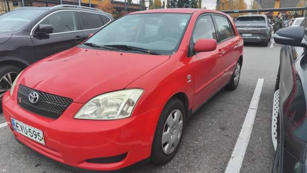 Toyota Corolla Luga - photo 4