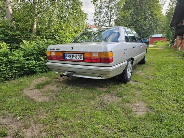 Audi 100 Rovaniemi - valokuva 3