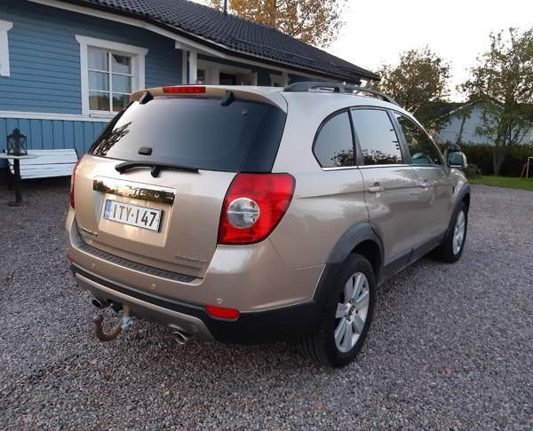 Chevrolet Captiva Nurmijärvi - valokuva 2