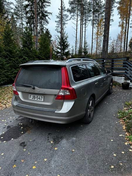 Volvo V70 Maentsaelae – foto 2