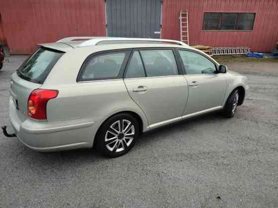 Toyota Avensis Nokia