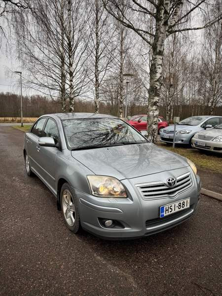 Toyota Avensis Vantaa - photo 1