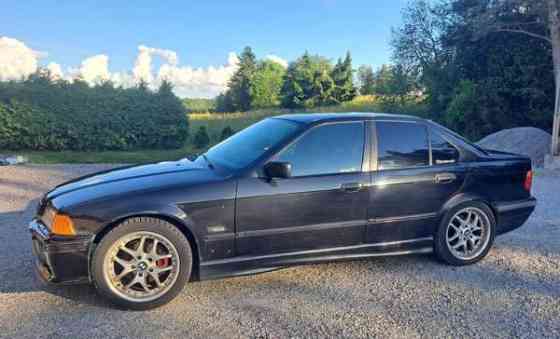 BMW 320 Uusikaupunki