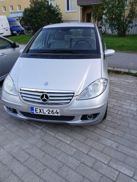 Mercedes-Benz A Glebychevo - valokuva 1