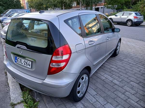 Mercedes-Benz A Glebychevo - valokuva 2