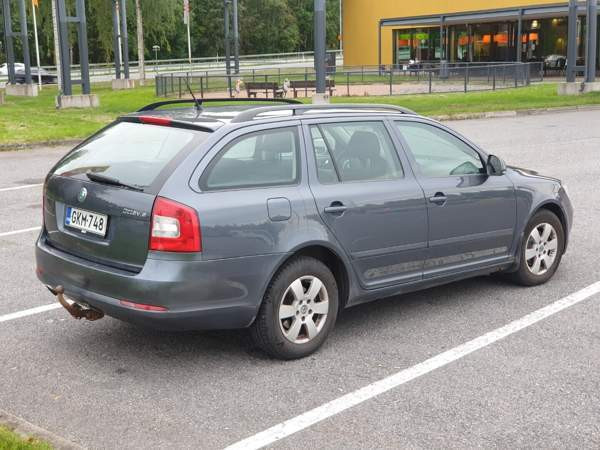 Skoda Octavia Tampere - valokuva 2