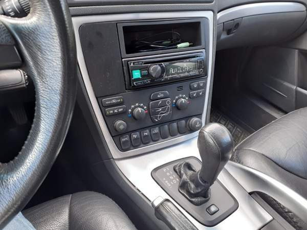 Volvo XC70 Juankoski - изображение 6