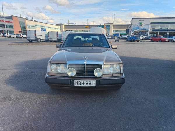 Mercedes-Benz 250 Tampere – foto 6