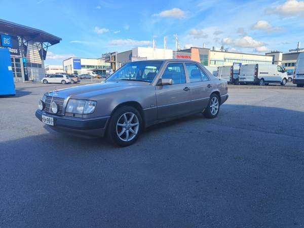 Mercedes-Benz 250 Tampere – foto 4