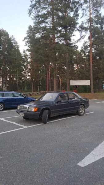 Mercedes-Benz 190 Rautalampi - изображение 4