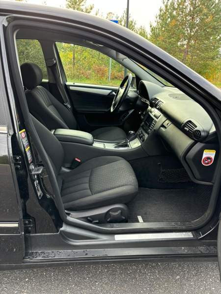 Mercedes-Benz C Jyväskylä - valokuva 2