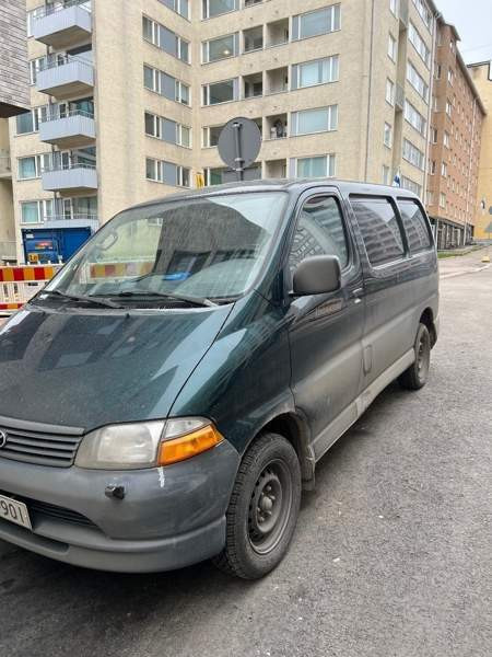 Toyota Hiace Helsinki - изображение 3