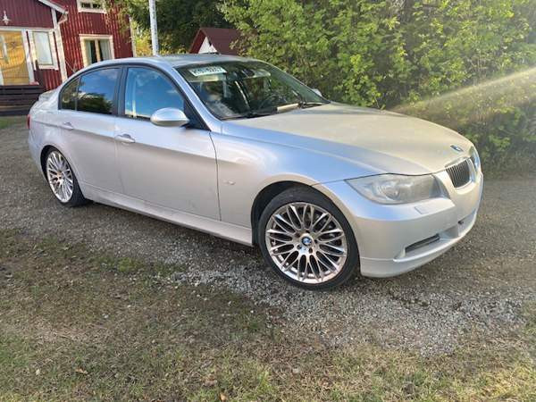 BMW 320 Rovaniemi - valokuva 1