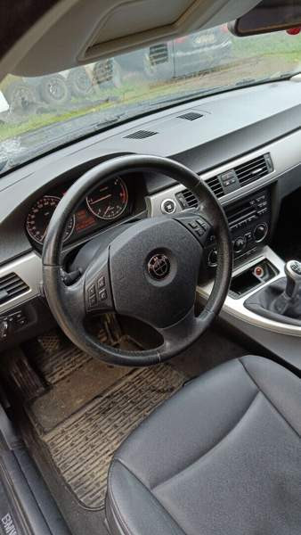 BMW 318 Padasjoki - valokuva 7