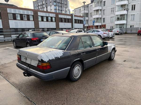 Mercedes-Benz 250 Tampere - valokuva 4