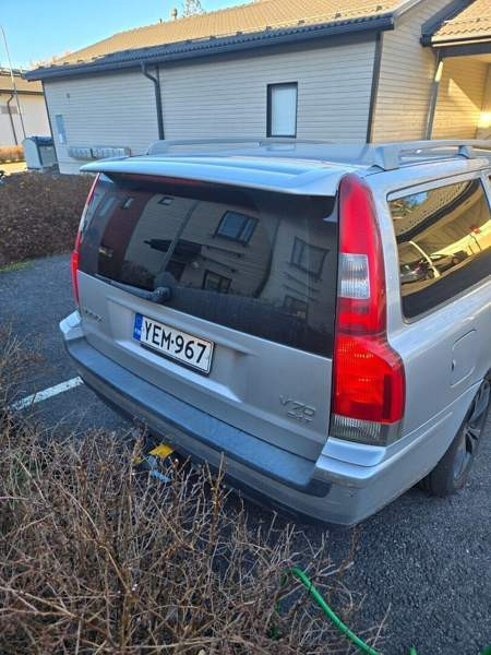Volvo V70 Naantali - valokuva 4