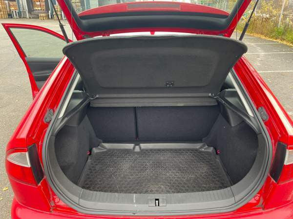 Seat Leon Jyväskylä - valokuva 8