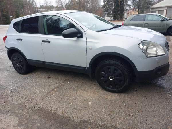 Nissan Qashqai Haukipudas - valokuva 1