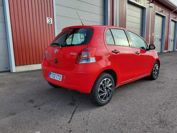 Toyota Yaris Espoo - photo 6