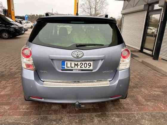 Toyota Verso Turtkul