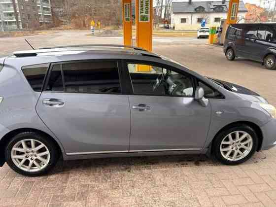 Toyota Verso Turtkul