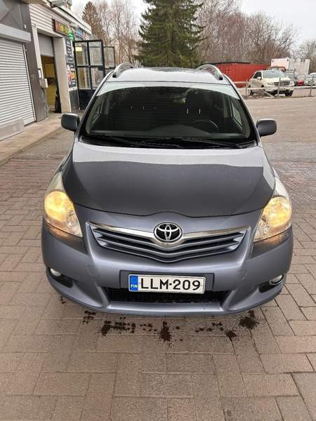 Toyota Verso Turtkul - photo 6