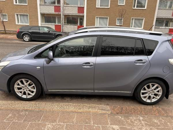 Toyota Verso Turtkul - photo 1