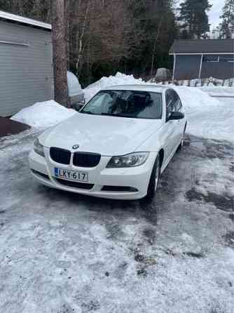 BMW 318 Хювинкяя