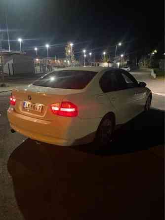 BMW 318 Хювинкяя