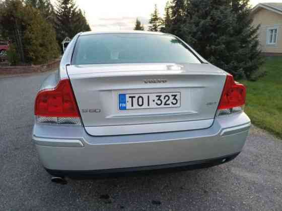Volvo S60 Sredneuralsk