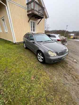 Mercedes-Benz C Кангасала