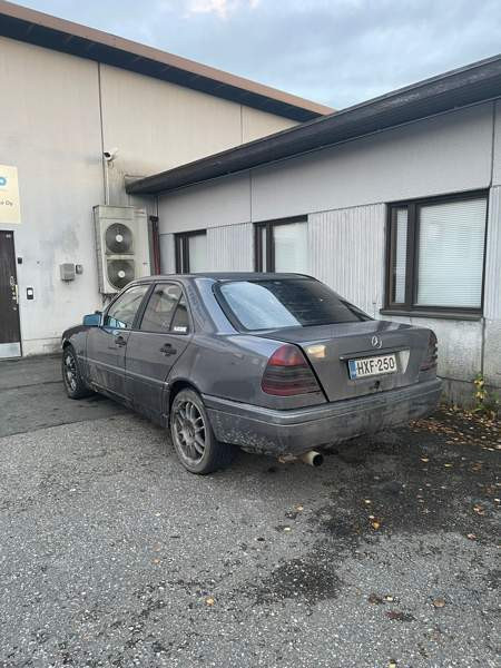 Mercedes-Benz C Sibbo – foto 3