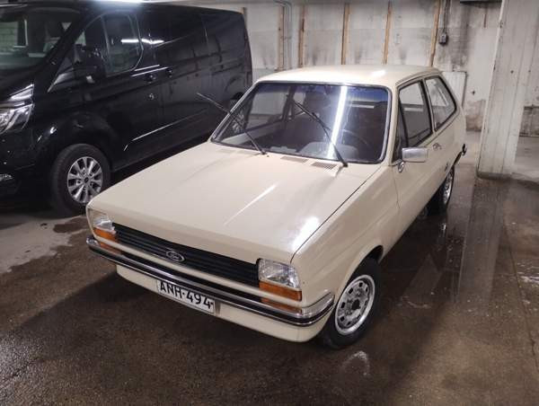 Ford Fiesta Холлола - изображение 3