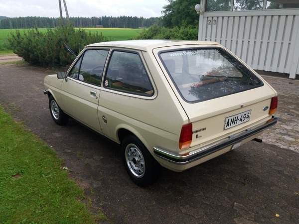 Ford Fiesta Холлола - изображение 6