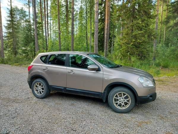 Nissan Qashqai Karstula - изображение 1