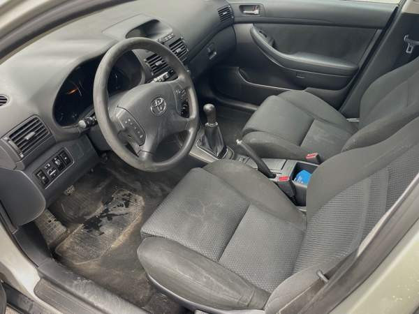 Toyota Avensis Joensuu - photo 8