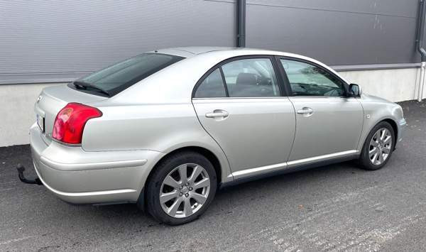 Toyota Avensis Joensuu - photo 5