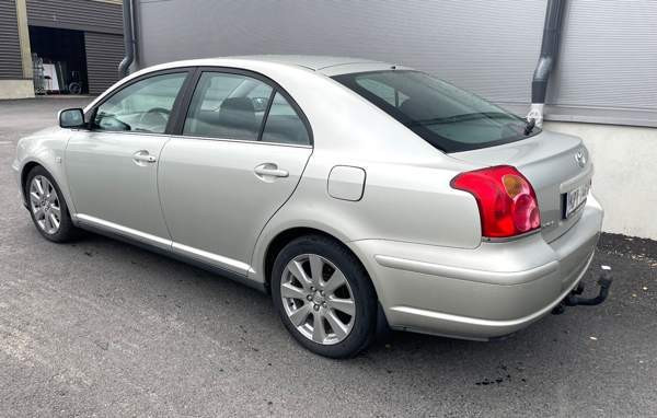 Toyota Avensis Joensuu - photo 2