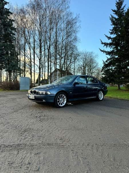 BMW 528 Kangasala - valokuva 2