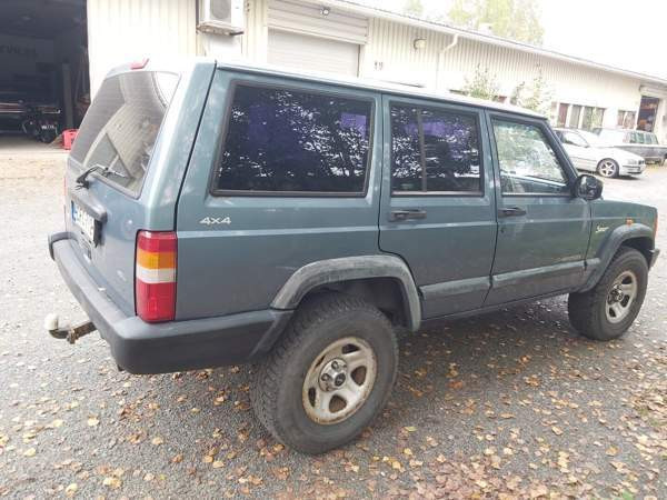 Jeep Cherokee Tampere - photo 3