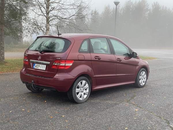 Mercedes-Benz B Parkano - изображение 3