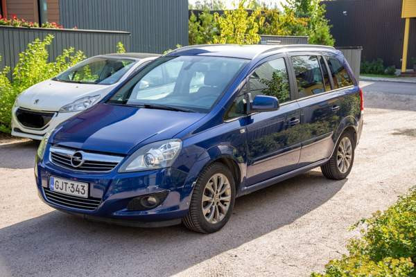 Opel Zafira Helsinki - photo 3