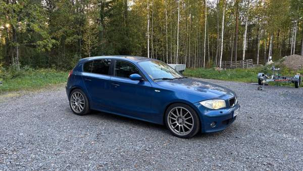 BMW 120 Макао - изображение 1