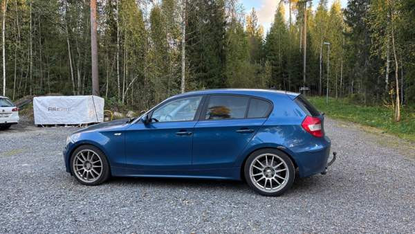 BMW 120 Макао - изображение 4